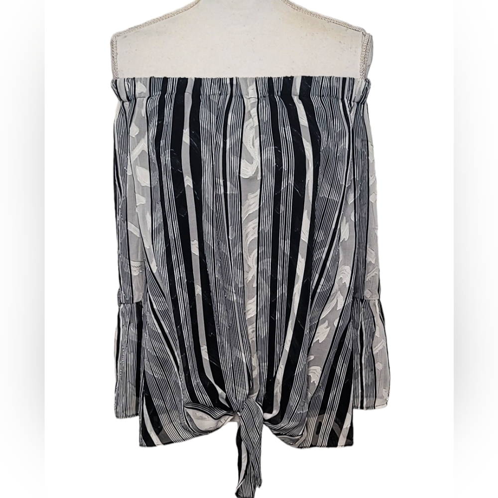 NWT | Roz & Ali | Long Sleeve On or Off Shoulder Blouse / Top | Size: M